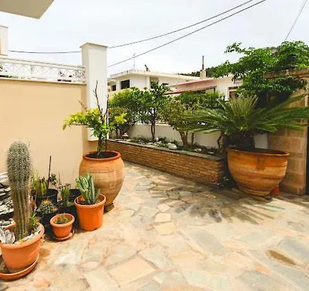 Studio Irene, Lindos 10 Minutes, Beach 4 Minutes Vlicha  Exterior photo